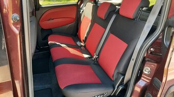 Fiat Dobló Panorama 2.0 MultiJet Emotion 99kW 5 miest klima - 9
