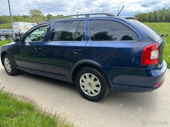 Škoda Octavia Combi 1.6 TDI CR Ambiente - 9