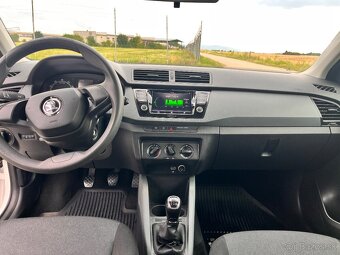 Skoda Fabia 1.0 MPI 44kw - 9