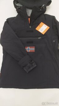 Dámska bunda Napapijri Rainforest W Wint 4 - 9