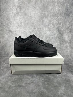 Nike Air Force 1 Čierne - 9