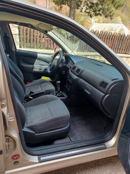 Škoda Octavia 1.6i 74kw - 9