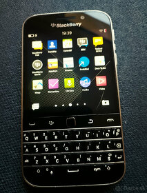 Blackberry Classic Q20 - 3 kusy - 9