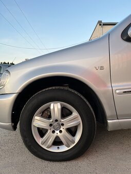 Mercedes-Benz ML400 Špeciál Edition = V8 Bi-Turbo 4x4 = - 9