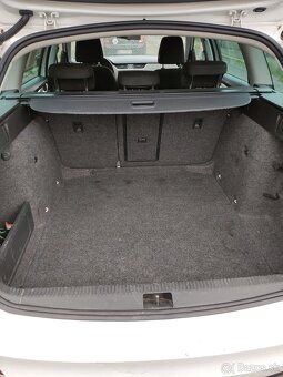 Predám auto Škoda Octavia Combi III 1,6TDI, 81kw, ťažné - 9
