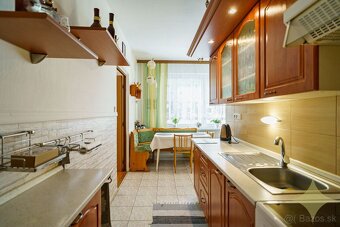PREDAJ 3 izbový byt 86,7 m2 Ružomberok ulica Papiernická - 9