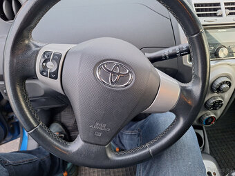 Toyota Yaris 1,4D-4D 66 kW Automat 5 - 9