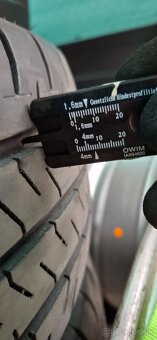 Letné pneu 215/60 R17 C - 9