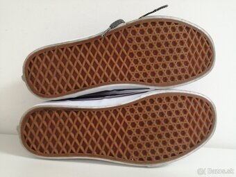 VANS - 9