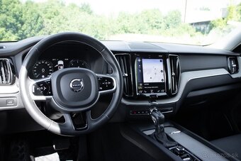Volvo XC60 D60 140kw Inscription / AJ NA SPLÁTKY / - 9