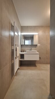 Luxusný 2 izb. byt v centre mesta s parkovacím miestom - 9