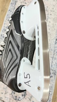 ✅ LEGENDÁRNE KORČULE - CCM VECTOR 8.0 - 7,5 D ✅ - 9