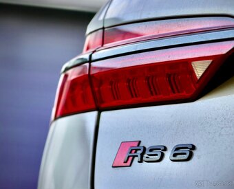 Napis logo znak AUDI na kufor / masku / blatniky - 9