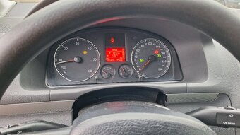 Predam VW Touran , 1.9 tdi, DSG - 9