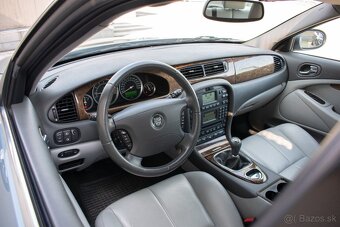 Jaguar S-Type 3.0 V6 175kw Manual - 9