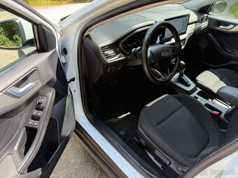 Ford Focus Kombi 1.0 EcoBoost mHEV Titanium A/T - 9