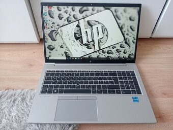 Hp elitebook 850 g8 / Intel core i5 / 32gb ram / 256gb ssd - 9