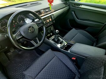 Predam Skoda Superb combi 2.0tdi style - 9