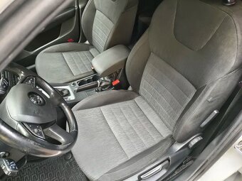 Škoda Octavia combi 2,0 TDi , 110kw, DSG. - 9