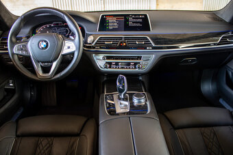 BMW 730d - 9
