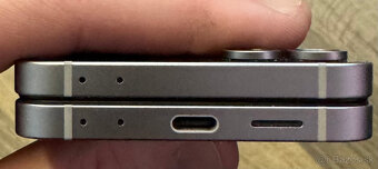 Samsung Galaxy Z Flip6 ako nový - 9