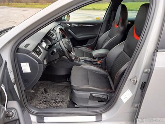 Škoda Octavia Combi 2.0 TDI DPF RS DSG - 9