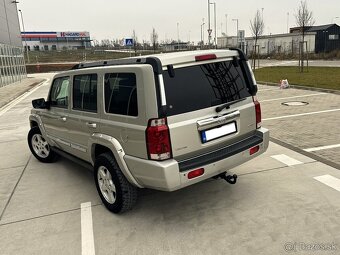 Jeep Commander 3.0 CRD 4x4 7 miestny - 9