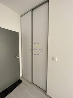 Nadštandardný vzorový 2-izbový byt 59,04 m2 s terasou 11,59 - 9