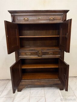 Starožitná skříň Mechelen - 9