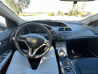 Honda civic 8g UFO - 9