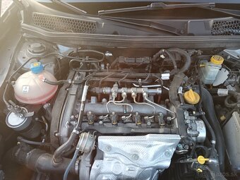 Alfa romeo giulietta 1.6jtd - 9