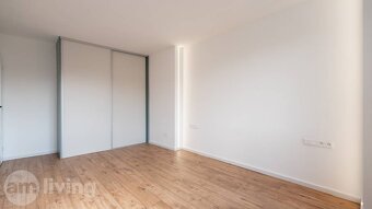 KOMPLETNÁ REKO. - tehlový 2i 57m2 + balkón - Nová Dubnica - 9