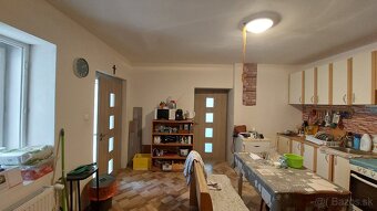 Horné Štitáre – Rodinný dom s veľkou záhradou - 9