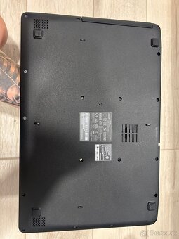 Acer extensa 2519 - 9