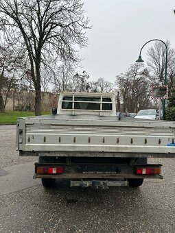 FORD TRANSIT VALNÍK DO 3,5T ŤAŽNÉ - 9