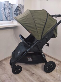 Predám kočík petite&mars airwalk 2 - 9
