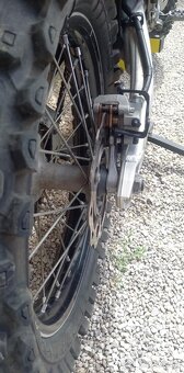 RMZ 450 2022 - 9