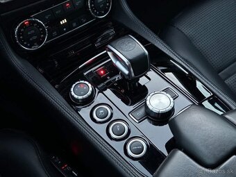 Mercedes-Benz CLS 63 AMG TOP STAV Full výbava - 9