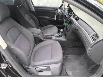 Škoda Superb Combi 2.0 TDI CR 140k Ambition DSG - 9