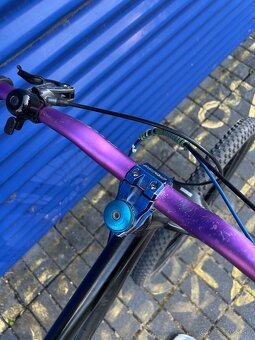 Predám bycikel Mongoose Fireball – custom dirt/street M - 9