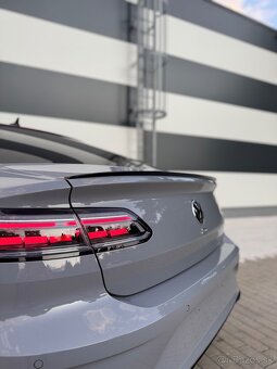 Volkswagen Arteon R 2.0 TSi DSG 4x4 -235 kW - 9