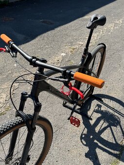Predám Trek Marlin 8 2023 XL v zachovalom stave - 9