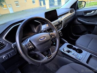 Ford Kuga 2.5 Duratec HEV 190k Titanium eCVT - 9