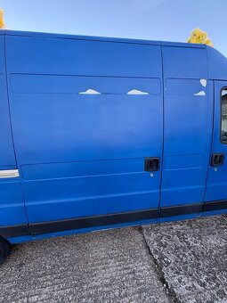 Predám Peugeot Boxer 2,2 HDi 74KW - 9