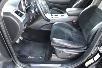 Jeep Grand Cherokee 6.4 V8 HEMI SRT - 9