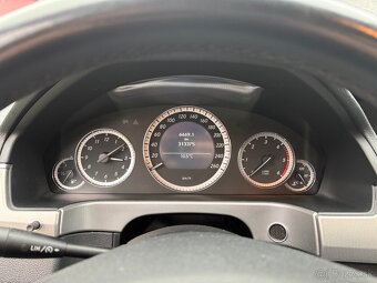 Mercedes-Benz E trieda E220 CDI T-Modell (W212) - 9