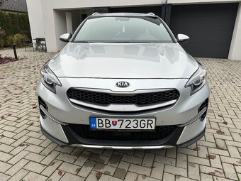 Kia XCeed 1.4 T-GDi Platinum A/T - 9