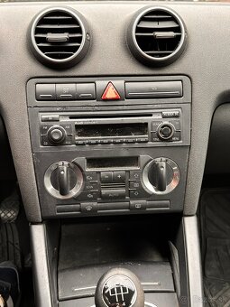 Na predaj AUDI A3 1.6 benzín - 9