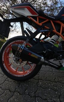 KTM RC 125 - 9