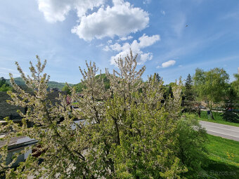 3 IZBOVÝ TEHLOVÝ BYT s BALKÓNOM +GARÁŽ -BREZOVÁ p.B. -MYJAVA - 9